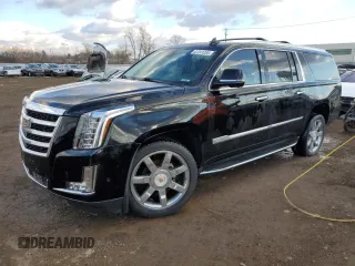 2019 Cadillac Escalade ESV Luxury z VIN 1GYS4HKJ3KR163588, wystawiony jako Copart lot #47241285 z przebiegiem 125 346 mil mil oraz Szkoda całkowita • Salvage title. Historia ofert i sprzedaży dostępna na DreamBid. Obrazek 1.