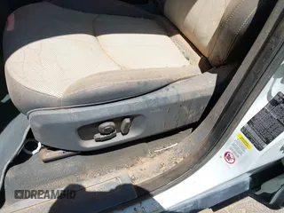 2016 Land Rover Range Rover Evoque SE с VIN SALVP2BGXGH101641, выставлен на аукционе IAAI как лот 42043080 с пробегом 112 349 миль миль и . История ставок и продаж доступна на DreamBid. Изображение 15.