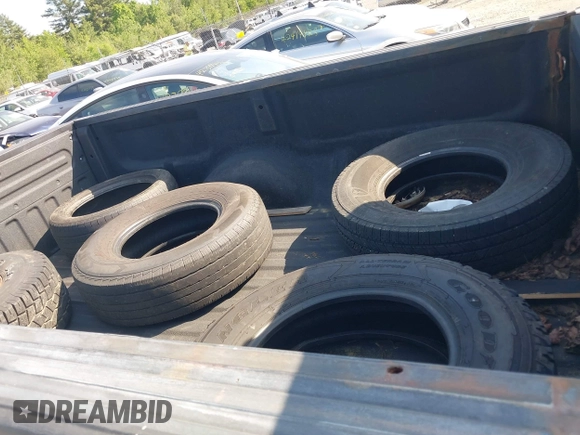 2011 Ford F-150 XL with VIN 1FTMF1CM0BKD07051, listed as a IAAI auction lot 42422902 with 355,850 mi miles and . Bid and sale history available at DreamBid. Image 8.
