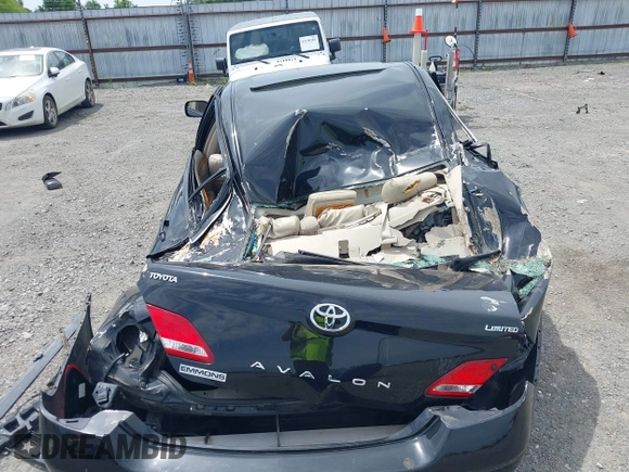2007 Toyota Avalon XL z VIN 4T1BK36B87U237055, wystawiony jako IAAI lot #42188161 z przebiegiem 139 466 mil mil oraz . Historia ofert i sprzedaży dostępna na DreamBid. Obrazek 11.
