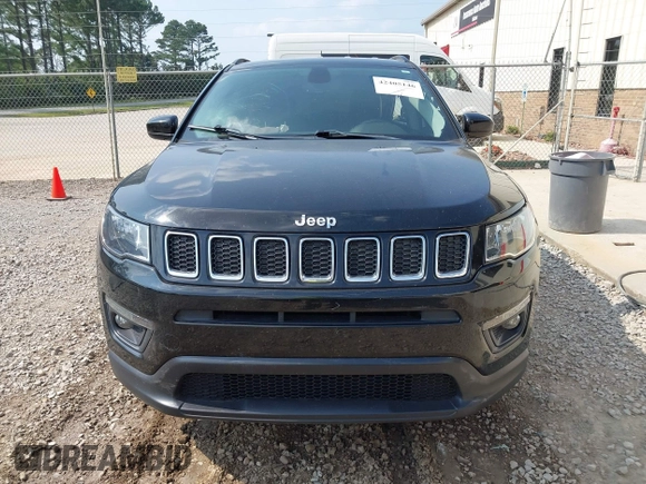 2020 Jeep Compass Latitude с VIN 3C4NJDBB5LT130257, выставлен на аукционе IAAI как лот 42405146 с пробегом 45 429 миль миль и . История ставок и продаж доступна на DreamBid. Изображение 12.
