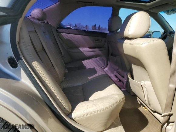 1998 Lexus ES 300 Luxury Sport Sdn with VIN JT8BF28G0W5017041, listed as a Copart auction lot 47829675 with 275,163 mi miles and Clean Title. Bid and sale history available at carsss.com. Image 10.