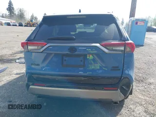 2024 Toyota RAV4 Hybrid XSE z VIN 2T3E6RFV9RW075770, wystawiony jako IAAI lot #42036065 z przebiegiem 33 099 mil mil oraz . Historia ofert i sprzedaży dostępna na DreamBid. Obrazek 17.