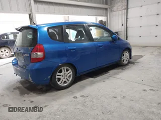 2007 Honda Fit Sport with VIN JHMGD37637S009481, listed as a IAAI auction lot 42519956 with 127,066 mi miles and . Bid and sale history available at DreamBid. Image 4.