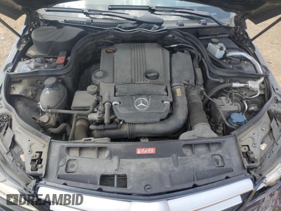 2013 Mercedes-Benz C 250 с VIN WDDGJ4HB7DF973202, выставлен на аукционе Copart как лот 63938445 с пробегом 47 883 миль миль и Списание • Salvage title. История ставок и продаж доступна на DreamBid. Изображение 11.