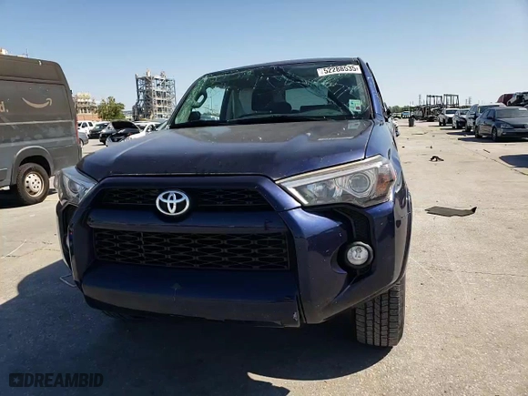 2018 Toyota 4Runner SR5 with VIN JTEZU5JR6J5187315, listed as a Copart auction lot 52288535 with 101,570 mi miles and Salvage Title. Bid and sale history available at carsss.com. Image 12.