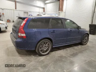 2007 Volvo V50 2.5L Turbo with VIN YV1MJ682972297138, listed as a Copart auction lot 81297444 with 195,561 mi miles and Clean Title. Bid and sale history available at carsss.com. Image 3.