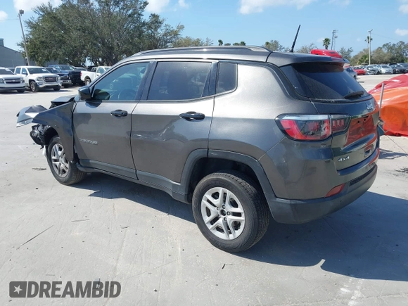 2017 Jeep Compass Sport z VIN 3C4NJDAB7HT658035, wystawiony jako IAAI lot #41545683 z przebiegiem 78 899 mil mil oraz . Historia ofert i sprzedaży dostępna na DreamBid. Obrazek 3.