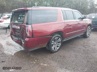 2020 GMC Yukon XL Denali with VIN 1GKS1HKJ7LR170497, listed as a IAAI auction lot 41562109 with 97,357 mi miles. Bid and sale history available at carsss.com. Image 4.