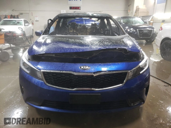 2017 Kia Forte LX with VIN 3KPFK4A7XHE103064, listed as a Copart auction lot 45866225 with 0 mi miles and Non Repairable. Bid and sale history available at carsss.com. Image 5.