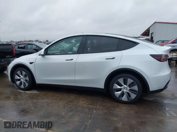 2022 Tesla Model Y Long Range with VIN 7SAYGDEE3NF380067, listed as a IAAI auction lot 41016704 with 52,180 mi miles and . Bid and sale history available at DreamBid. Image 14.