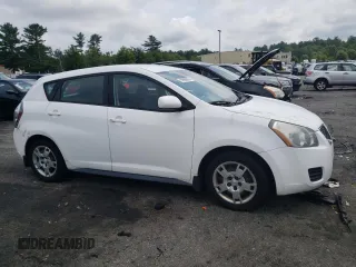 2009 Pontiac Vibe w/1SB with VIN 5Y2SP67049Z421810, listed as a Copart auction lot 59988674 with 145,144 mi miles and Non Repairable. Bid and sale history available at carsss.com. Image 4.