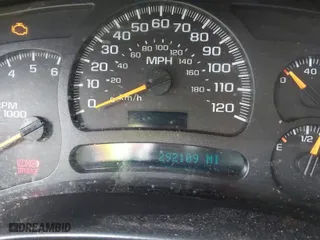 2004 GMC Sierra 1500 SLE with VIN 2GTEC19T641367379, listed as a IAAI auction lot 41474575 with 292,109 mi miles. Bid and sale history available at carsss.com. Image 7.