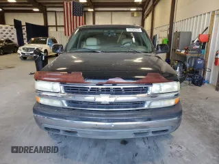 2000 Chevrolet Suburban LT with VIN 3GNEC16TXYG110718, listed as a Copart auction lot 74734314 with 208,488 mi miles and Salvage Title. Bid and sale history available at carsss.com. Image 5.