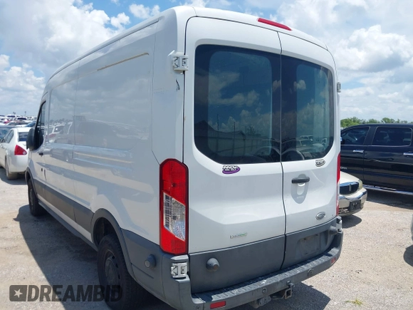 2015 Ford Transit Cargo с VIN 1FTYR2CG0FKA15544, выставлен на аукционе IAAI как лот 42522021 с пробегом 310 509 миль миль и . История ставок и продаж доступна на DreamBid. Изображение 3.