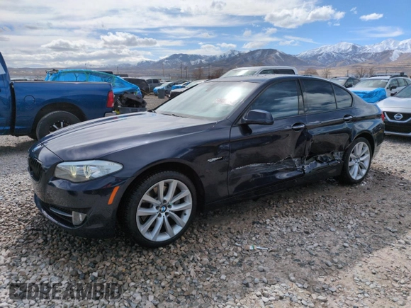 2012 BMW 5 Series 535i z VIN WBAFR7C59CC808900, wystawiony jako Copart lot #49068225 z przebiegiem 106 519 mil mil oraz Szkoda całkowita • Salvage title. Historia ofert i sprzedaży dostępna na DreamBid. Obrazek 1.