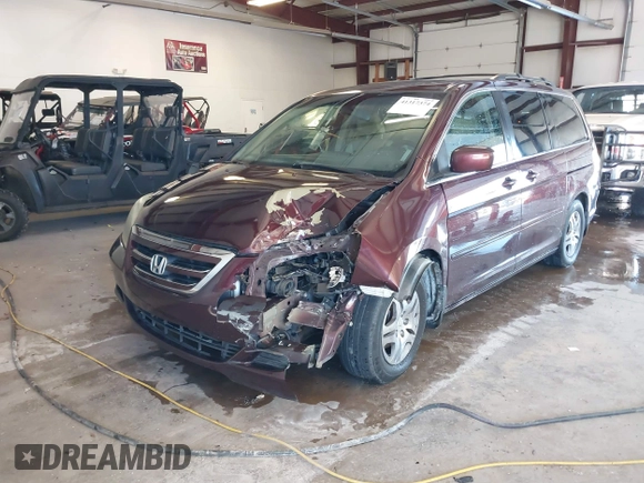 2007 Honda Odyssey EX-L with VIN 5FNRL38727B066885, listed as a IAAI auction lot 41317374 with 220,243 mi miles. Bid and sale history available at carsss.com. Image 17.