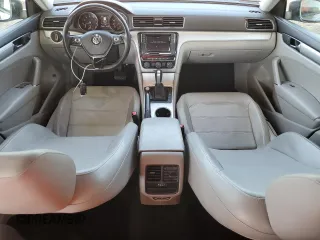 2019 Volkswagen Passat 2.0T Wolfsburg Edition with VIN 1VWLA7A37KC008137, listed as a Copart auction lot 49148135 with 109,617 mi miles and Salvage Title. Bid and sale history available at carsss.com. Image 8.