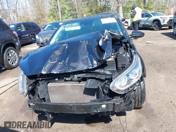 2019 Kia Forte LXS with VIN 3KPF24AD9KE045316, listed as a IAAI auction lot 41801486 with 84,843 mi miles. Bid and sale history available at carsss.com. Image 12.