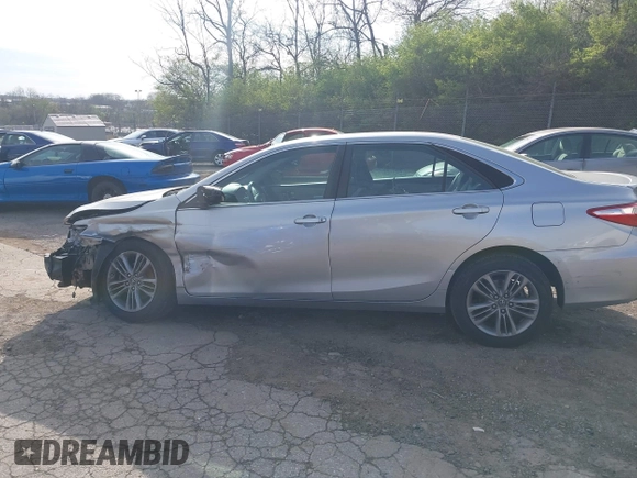 2017 Toyota Camry XLE with VIN 4T1BF1FK1HU783044, listed as a IAAI auction lot 42006364 with 82,564 mi miles. Bid and sale history available at carsss.com. Image 15.