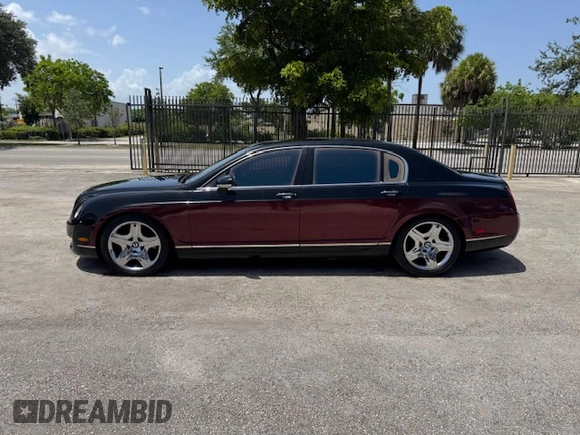 2006 Bentley Flying Spur z VIN SCBBR53W96C031785, wystawiony jako Copart lot #61819345 z przebiegiem 58 606 mil mil oraz Szkoda całkowita • Salvage title. Historia ofert i sprzedaży dostępna na DreamBid. Obrazek 11.