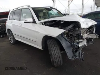 2013 Mercedes-Benz GLK with VIN WDCGG5HB8DF965084, listed as a IAAI auction lot 41788621 with 98,392 mi miles. Bid and sale history available at carsss.com. Image 1.