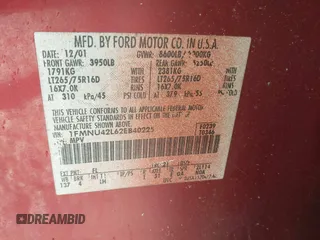 2002 Ford Excursion Limited z VIN 1FMNU42L62EB40225, wystawiony jako IAAI lot #42670777 z przebiegiem 231 351 mil mil oraz . Historia ofert i sprzedaży dostępna na DreamBid. Obrazek 9.