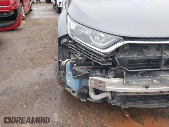 2017 Honda CR-V EX-L with VIN 7FARW1H89HE004524, listed as a IAAI auction lot 41504713 with 27,529 mi miles. Bid and sale history available at carsss.com. Image 6.