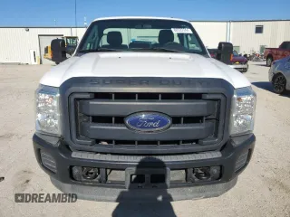 2014 Ford F-250 XL z VIN 1FTBF2B61EEB42257, wystawiony jako Copart lot #80532344 z przebiegiem 118 726 mil mil oraz Szkoda całkowita • Salvage title. Historia ofert i sprzedaży dostępna na DreamBid. Obrazek 5.