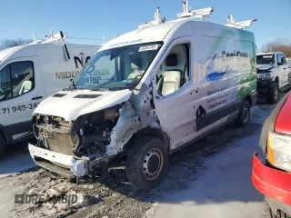 2019 Ford Transit with VIN 1FTYR2CM5KKA30072, listed as a Copart auction lot 45004785 with 62,315 mi miles and Salvage Title. Bid and sale history available at carsss.com. Image 1.