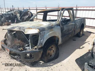 2016 Ford F-250 XL with VIN 1FTBF2A64GED28377, listed as a IAAI auction lot 42417902 with Not provided miles and . Bid and sale history available at DreamBid. Image 2.