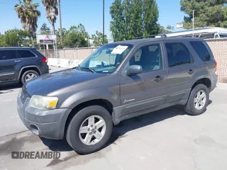 2006 Ford Escape Hybrid с VIN 1FMCU95H06KB68279, выставлен на аукционе IAAI как лот 42406108 с пробегом 178 710 миль миль и . История ставок и продаж доступна на DreamBid. Изображение 2.