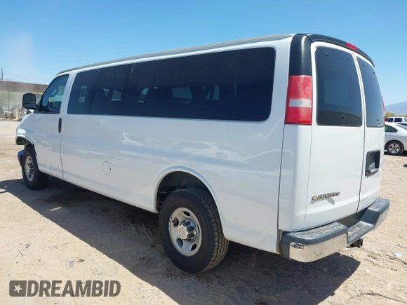 2017 Chevrolet Express Passenger LT с VIN 1GAZGPFG9H1271606, выставлен на аукционе IAAI как лот 42131717 с пробегом 119 295 миль миль и . История ставок и продаж доступна на DreamBid. Изображение 3.