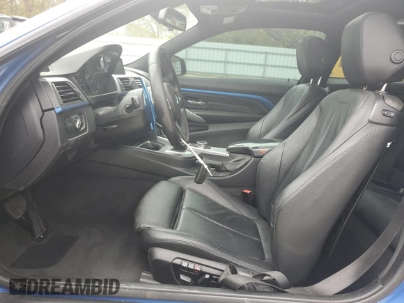 2014 BMW 4 Series 428i с VIN WBA3N3C58EF711048, выставлен на аукционе Copart как лот 51273395 с пробегом Не указан миль и Списание • Salvage title. История ставок и продаж доступна на DreamBid. Изображение 7.