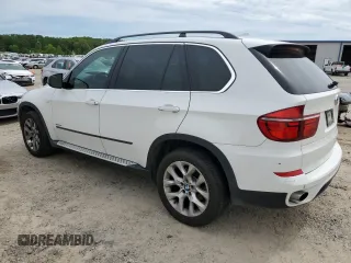 2013 BMW X5 xDrive35i z VIN 5UXZV4C59D0B21124, wystawiony jako Copart lot #57881665 z przebiegiem 41 277 mil mil oraz Tytuł czysty. Historia ofert i sprzedaży dostępna na DreamBid. Obrazek 2.