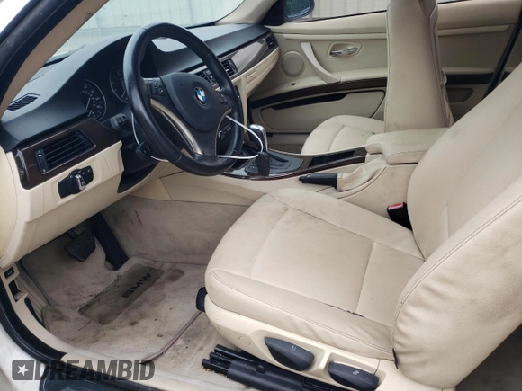2009 BMW 3 Series 328i with VIN WBAWV13509P122108, listed as a Copart auction lot 55055875 with 136,947 mi miles and Salvage title. Bid and sale history available at DreamBid. Image 7.