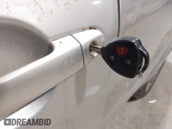 2008 Toyota RAV4 Sport with VIN JTMBK32V385065288, listed as a IAAI auction lot 41299970 with 1 mi miles. Bid and sale history available at carsss.com. Image 11.