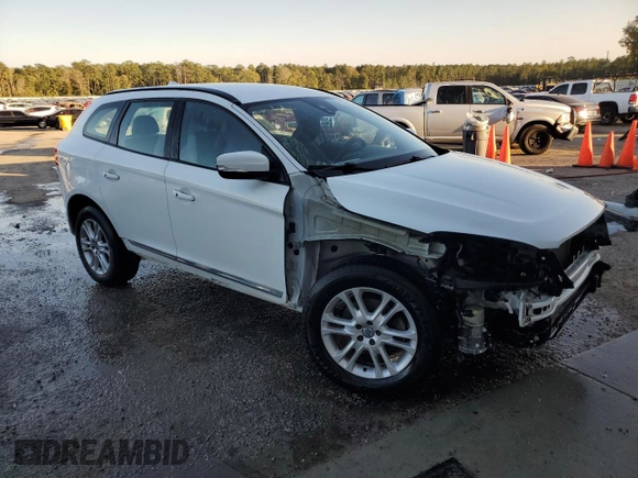 2016 Volvo XC60 T5 Drive-E z VIN YV440MDJ8G2921244, wystawiony jako Copart lot #75293814 z przebiegiem 132 314 mil mil oraz Szkoda całkowita • Salvage title. Historia ofert i sprzedaży dostępna na DreamBid. Obrazek 4.