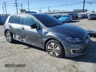 2019 Volkswagen Golf SEL Premium z VIN WVWPR7AU9KW907568, wystawiony jako Copart lot #48377725 z przebiegiem 66 920 mil mil oraz Czysty tytuł • Clean title. Historia ofert i sprzedaży dostępna na DreamBid. Obrazek 4.
