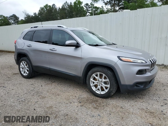 2018 Jeep Cherokee Latitude Plus z VIN 1C4PJLLB2JD537795, wystawiony jako Copart lot #51362945 z przebiegiem 144 247 mil mil oraz Szkoda całkowita • Salvage title. Historia ofert i sprzedaży dostępna na DreamBid. Obrazek 4.