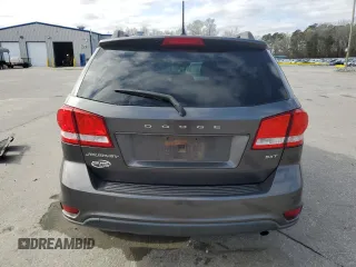 2017 Dodge Journey SXT with VIN 3C4PDCBBXHT685206, listed as a Copart auction lot 49463485 with 186,831 mi miles and Salvage Title. Bid and sale history available at DreamBid. Image 6.