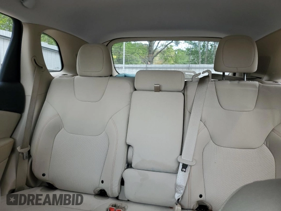 2019 Jeep Cherokee Latitude with VIN 1C4PJMCXXKD432988, listed as a Copart auction lot 52958215 with 65,585 mi miles and Salvage title. Bid and sale history available at DreamBid. Image 10.