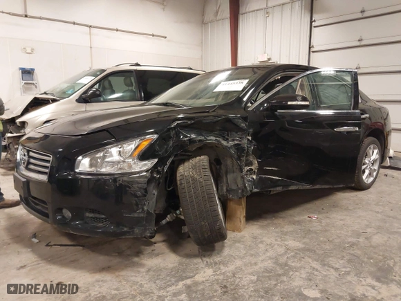 2014 Nissan Maxima 3.5 SV with VIN 1N4AA5AP3EC912997, listed as a IAAI auction lot 41445338 with 98,367 mi miles. Bid and sale history available at carsss.com. Image 18.