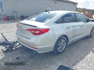 2016 Hyundai Sonata SE with VIN 5NPE24AF2GH281144, listed as a IAAI auction lot 41715739 with 92,663 mi miles and . Bid and sale history available at DreamBid. Image 4.