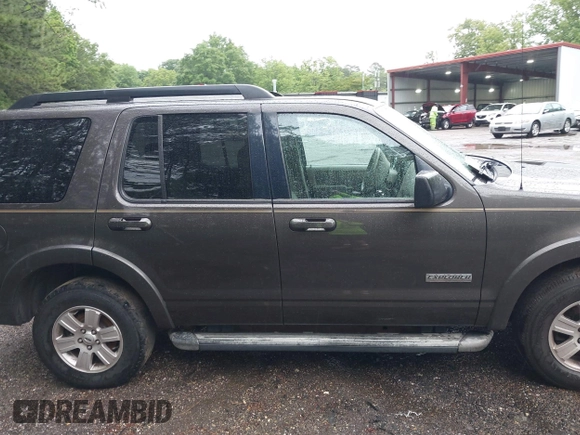 2007 Ford Explorer XLT with VIN 1FMEU73E57UB30980, listed as a IAAI auction lot 42243903 with 184,384 mi miles and . Bid and sale history available at DreamBid. Image 13.