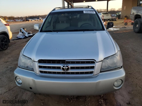 2001 Toyota Highlander with VIN JTEGF21A510028230, listed as a Copart auction lot 43652835 with 200,970 mi miles and Salvage Title. Bid and sale history available at carsss.com. Image 5.