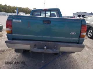 1996 Ford Ranger XL z VIN 1FTCR10U8TUB59731, wystawiony jako Copart lot #75864964 z przebiegiem 108 080 mil mil oraz Szkoda całkowita • Salvage title. Historia ofert i sprzedaży dostępna na DreamBid. Obrazek 6.