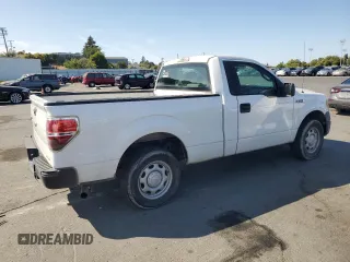 2011 Ford F-150 XL z VIN 1FTMF1CF2BFC77724, wystawiony jako Copart lot #62219105 z przebiegiem 268 043 mil mil oraz Czysty tytuł • Clean title. Historia ofert i sprzedaży dostępna na DreamBid. Obrazek 3.