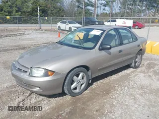 2004 Chevrolet Cavalier LS z VIN 1G1JF52F447284949, wystawiony jako IAAI lot #41753830 z przebiegiem 202 998 mil mil oraz . Historia ofert i sprzedaży dostępna na DreamBid. Obrazek 2.