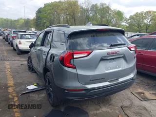2024 GMC Terrain SLE z VIN 3GKALMEG7RL190649, wystawiony jako IAAI lot #41952934 z przebiegiem 20 473 mil mil oraz . Historia ofert i sprzedaży dostępna na DreamBid. Obrazek 3.